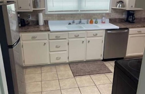 Tie Plant House | Lida's Place - 3 BR 2 BA Ranch House - 7.6 miles to Grenada Lake