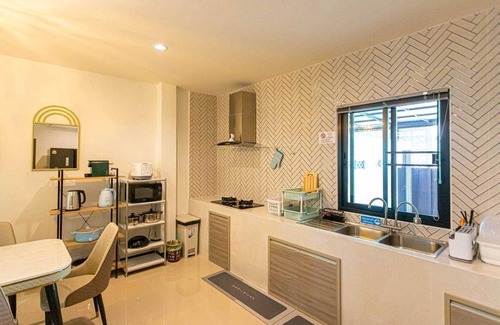 Nong Chom Villa | LidaPoolVilla ChiangMai