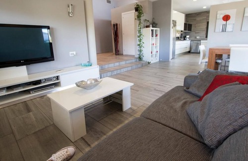 Sils Villa | Lidia Sils Les Comes Ref 561.129 Modern villa in S