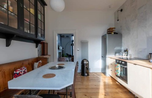 Margate Apartment | Lido Loungen