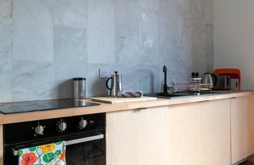Margate Apartment | Lido Loungen