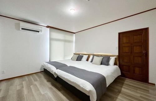 Hiroshima City Centre Apartment | Life Gate - Expansive 4BR Apartment in Vibrant Nakamachi