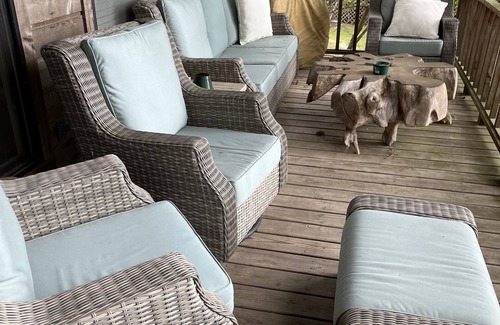 Crockett House | Life Is Better At The Lake