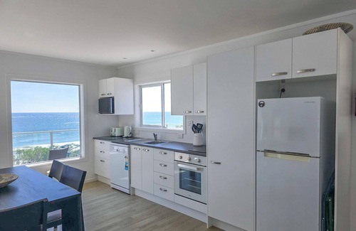 Pukehina House | Life's A Beach! n