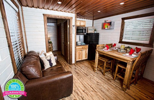 Hamlin Hotel | Life's Suites