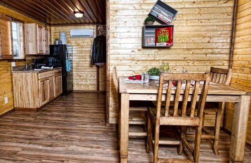 Hamlin Apartment | Life's Suites