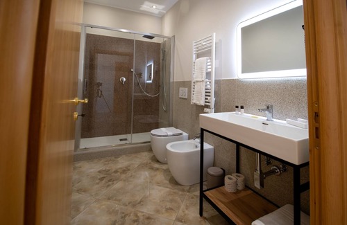 Civitavecchia House | Lifestyle and Suites