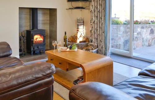 Thornhill House | Liftingstane Dairy Cottage