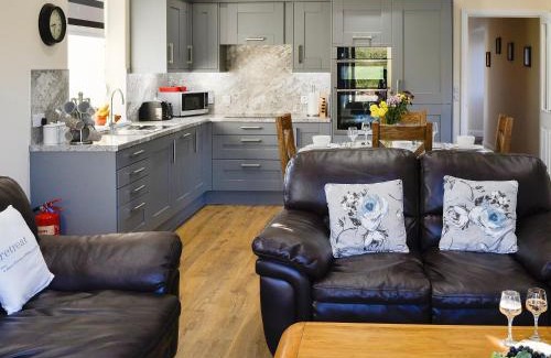 Thornhill House | Liftingstane Dairy Cottage