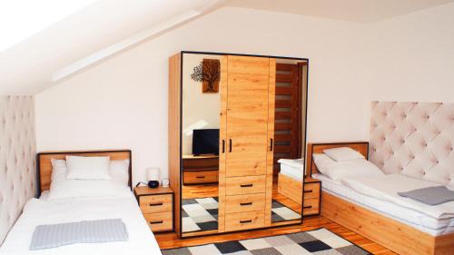 Pusztaszabolcs Apartment | Liget Apartman