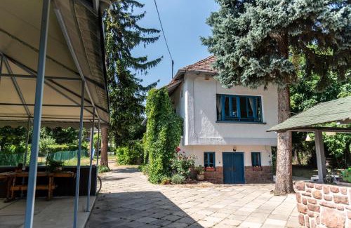 Revfulop House | Liget Vendégház