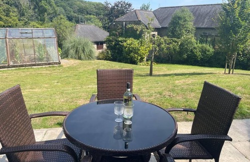 South Brent House | Light & airy two bed lodge in Devon countryside