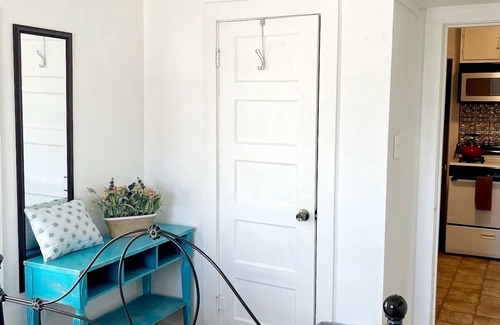 Brownwood House | Light & Bright - Small Bungalow