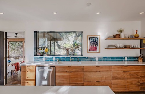 McNeil House | Light Filled Family Home in Austin, Surrounded by Nature