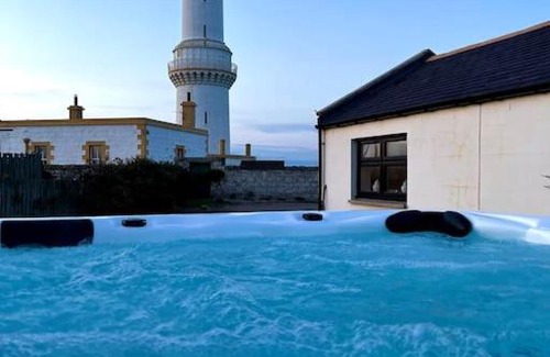 Central Aberdeen House | Lighthouse Cottage With Hottub