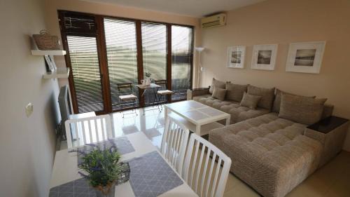 Balchik Villa | Lighthouse Golf Private Villa Lake view
