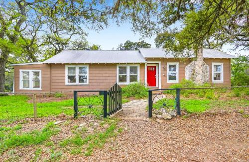 Johnson City House | Lighthouse Hill Ranch - Brown House