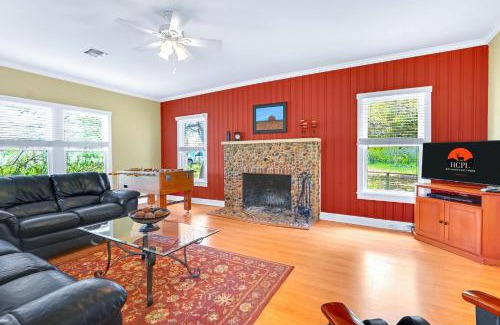 Johnson City House | Lighthouse Hill Ranch - Brown House