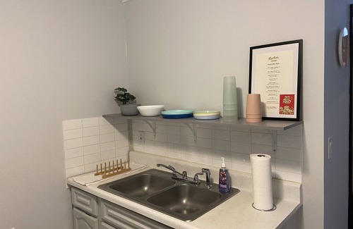 Downtown Saugerties Apartment | Lighthouse Walk - Full Floor Suite in the heart of Downtown