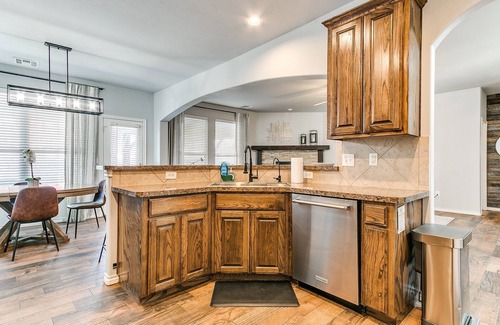 Edmond House | Lights, Camera, Action! Your 4-Bed Blockbuster Awaits!