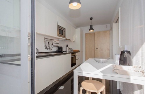 Boavista Apartment | Liiiving in Porto | Bright Light Apartment