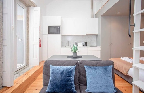 Uniao de Freguesias do Centro Apartment | Liiiving in Porto - Heart of Porto Mezzanine