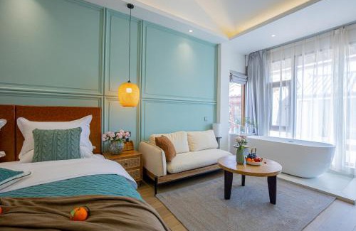 Dayan Old Town House | Lijiang Flowers Valley Inn