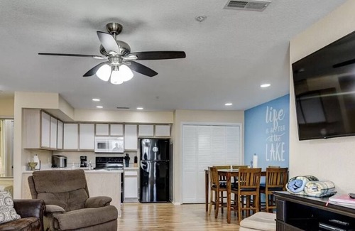 Kimberling City Condo | Like home, only better! Gated property!