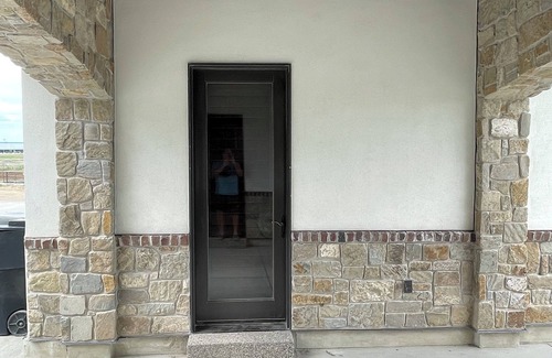 Farr West Apartment | Like new Studio Detached Casita with full amenities parking amazing location.