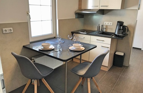 Ruedesheim am Rhein Apartment | Lila Traube /Wohnung I Zentral Rüdesheimer Altstadt I Wifi I Sehr Ruhig