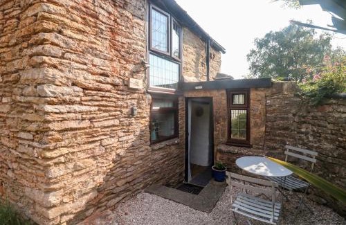 Paignton House | Lilac Cottage