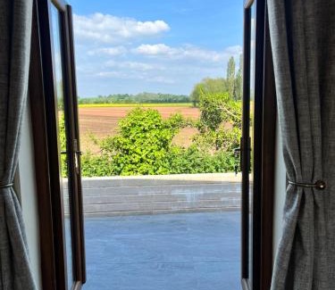 Leominster House | Lilac Cottage