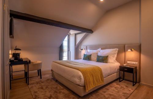 Pavia Hotel | Lilases Boutique House & Garden