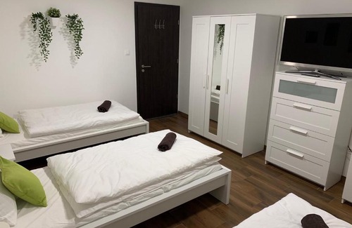 Sajoszentpeter Hotel | Lili Motel