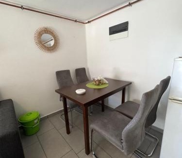Badacsony Apartment | Liliana Apartman és Csónakház