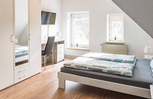 Schneverdingen House | Lilie-Inn Boardinghouse