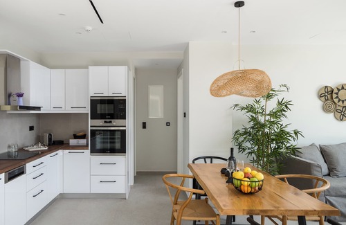 Lakones House | Lilium can sleep up to 2 adults and 2 children until 12 years Old