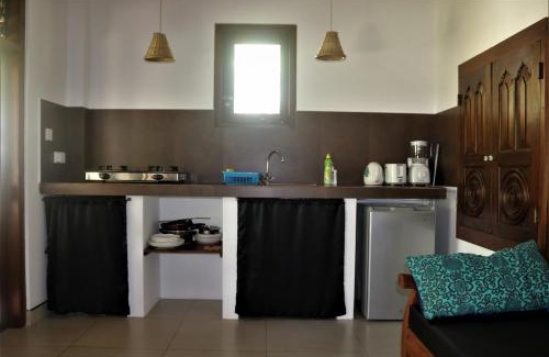 Talpe Bed & Breakfast | Lilly House