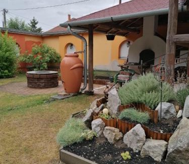 Felsotarkany Apartment | LiLu Apartman