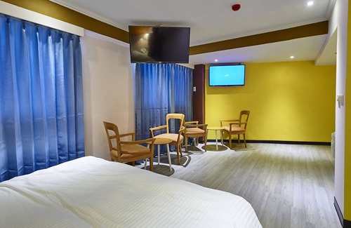 Cianjin District Hotel | Lily Hotel