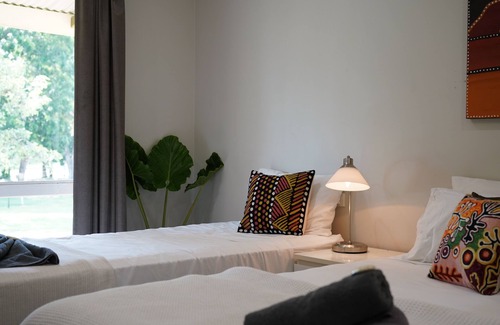 Kununurra Hotel | Lily Lagoon Resort
