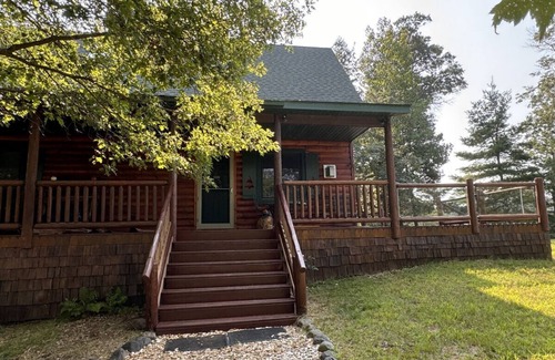 Webb Lake House | Lily Lake - 3br 2 King 1 Queen - UTV Snowmobile