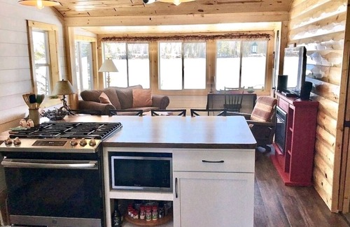 Park Falls Cabin | Lily Pad on Muskie Lake