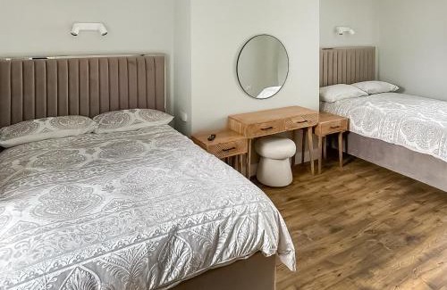 Lanchester House | Lilydale Retreat