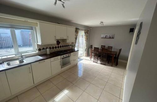 Buncrana House | Lily’s Town House