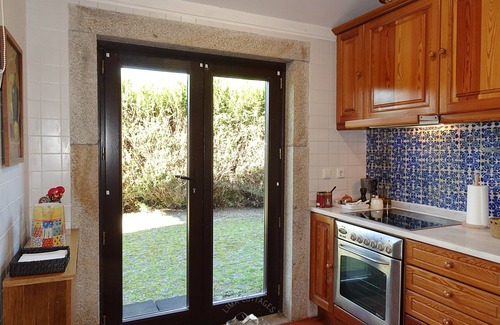 Bico House | LIMA COTTAGES/CASA DO CERCADO