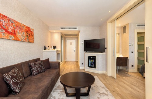 Beykoz District Hotel | Limak Eurasia Luxury Hotel