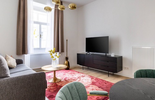 Klagenfurt am Woerthersee Apartment | limehome KLAGoessgas|Autograph 1BR Comfort SuiteLT