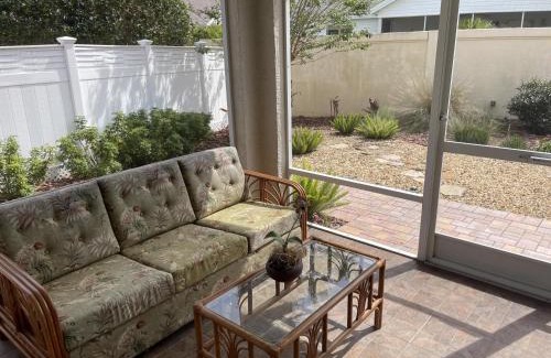 The Villages Villa | Lime Grove - Courtyard Villa Between The 466SVillagepeople