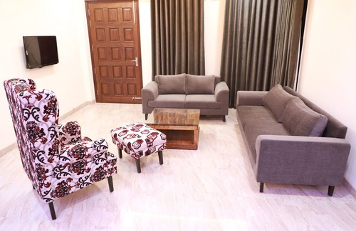 Gurugram Apartment | Lime tree hospitality